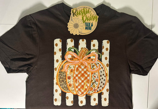 Pumpkin With Vertical Stripes (Dark Choc)
